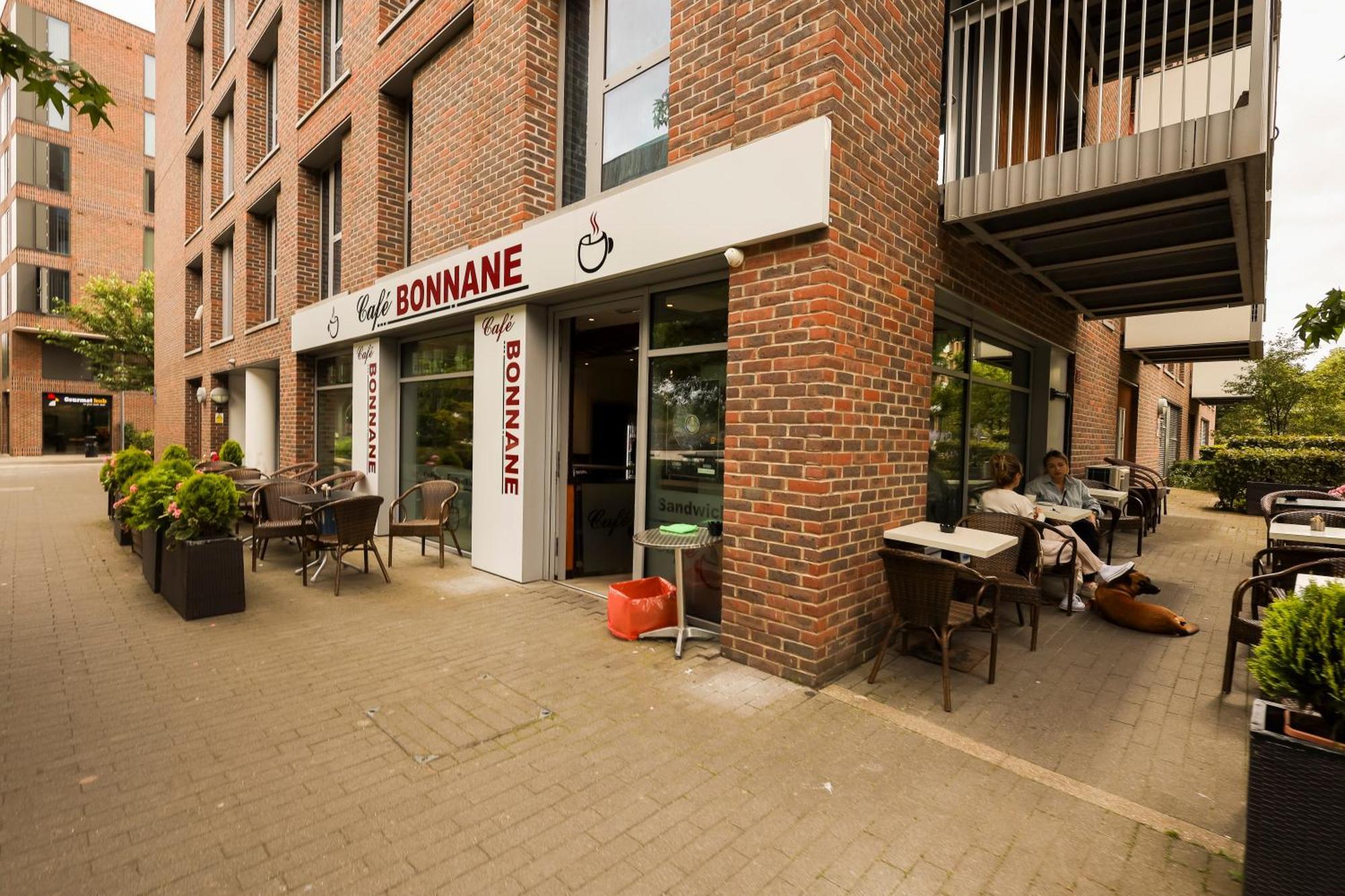 Appartamento Stylish 2br By Dluxoria Short Lets & Serviced Greater With Pet Friendly, Free Wifi & Free Parking Londra