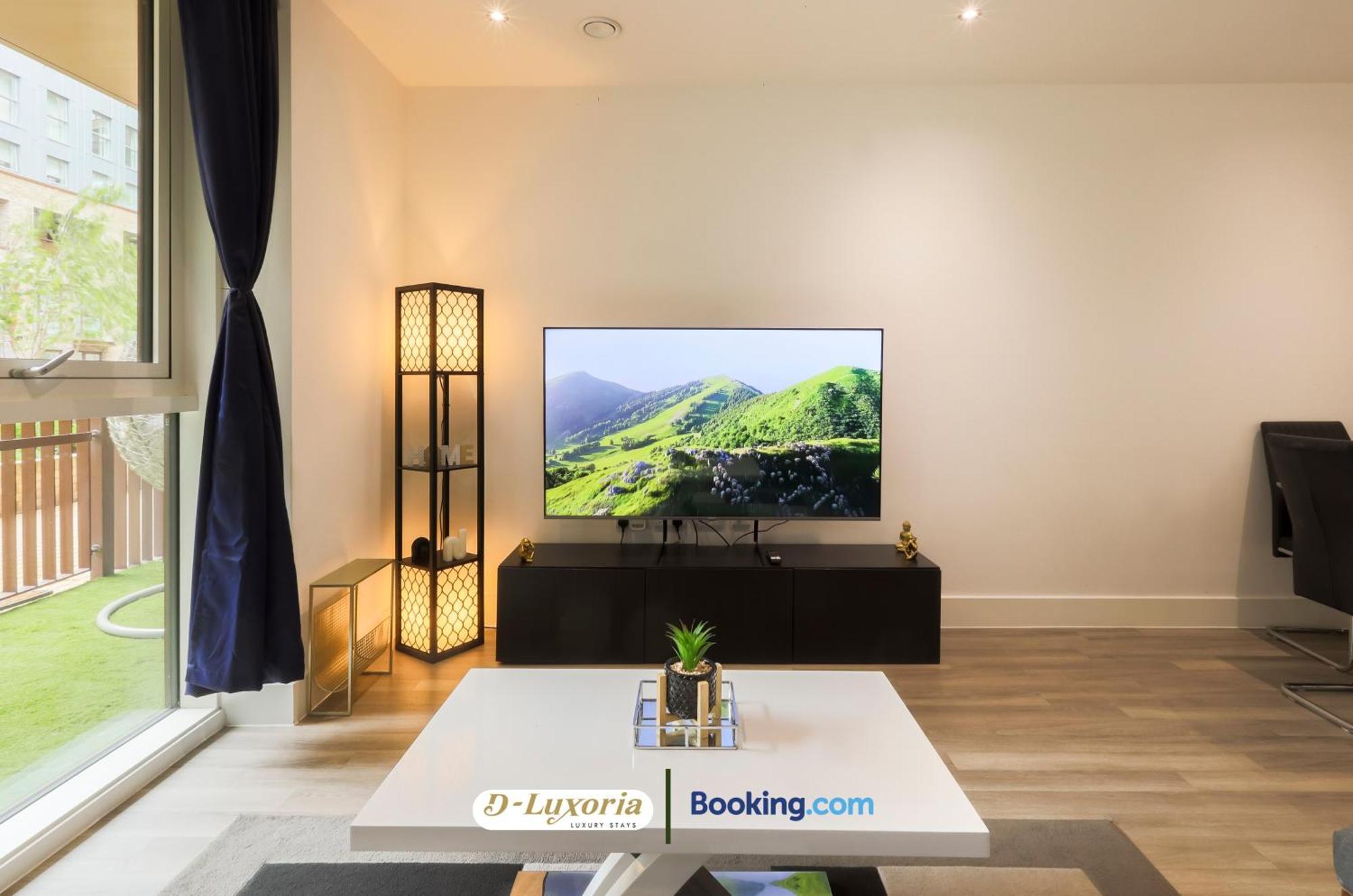 Appartamento Stylish 2br By Dluxoria Short Lets & Serviced Greater With Pet Friendly, Free Wifi & Free Parking