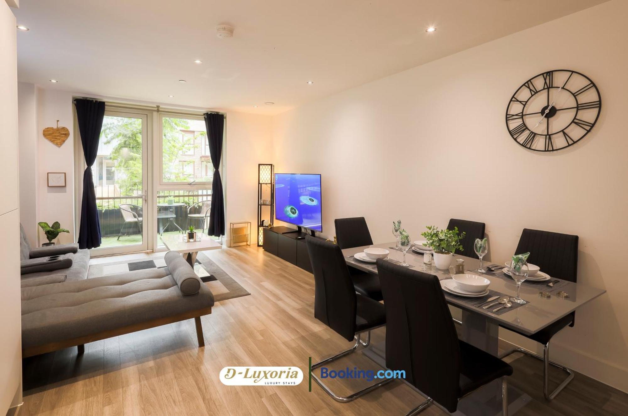 Stylish 2br By Dluxoria Short Lets & Serviced Greater With Pet Friendly, Free Wifi & Free Parking * Londra